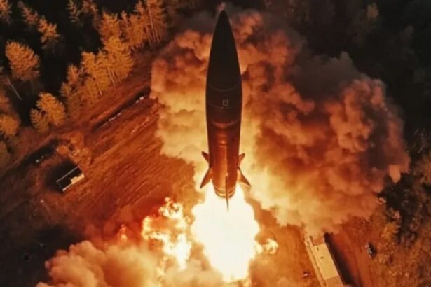 Ucraina lovește bombardiere și infrastructură