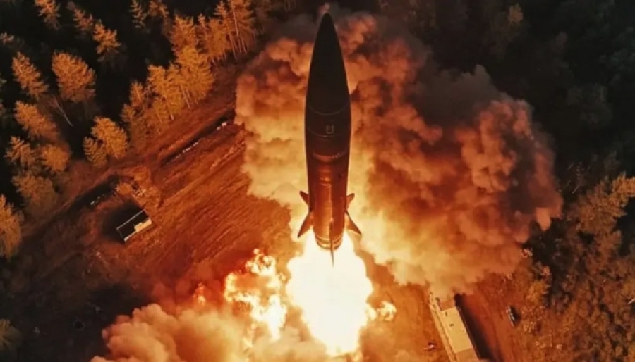 Ucraina lovește bombardiere și infrastructură