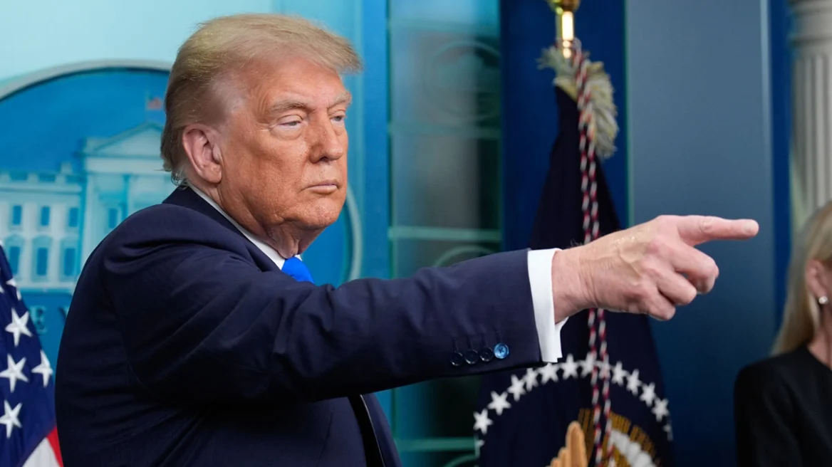 Trump și industria armamentului